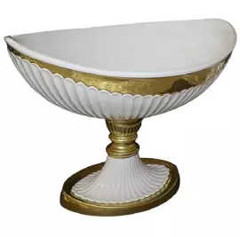 Чаша большая, овальная, на ножке